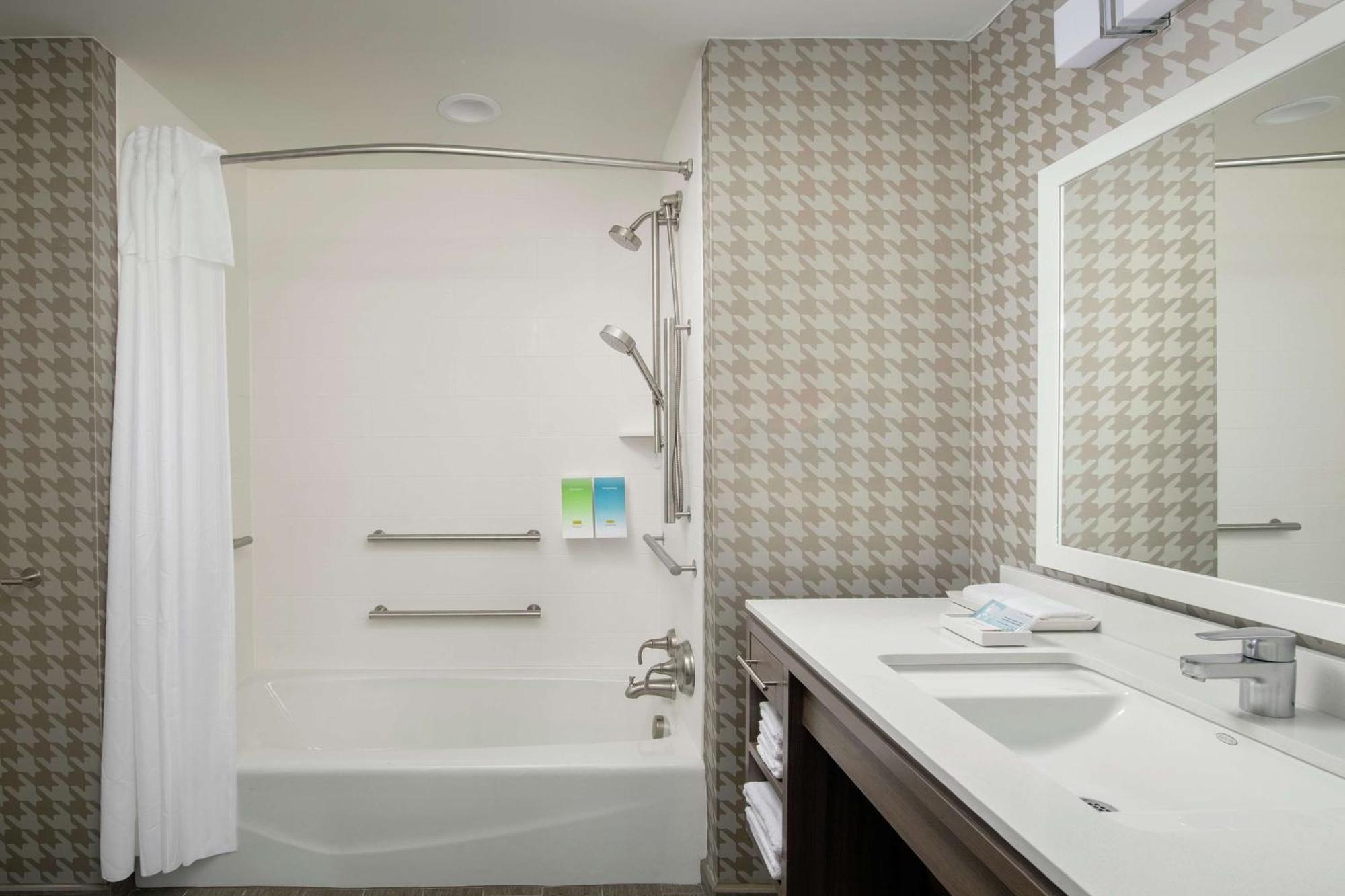 Home2 Suites By Hilton Lakeland South Polk Parkway Bagian luar foto